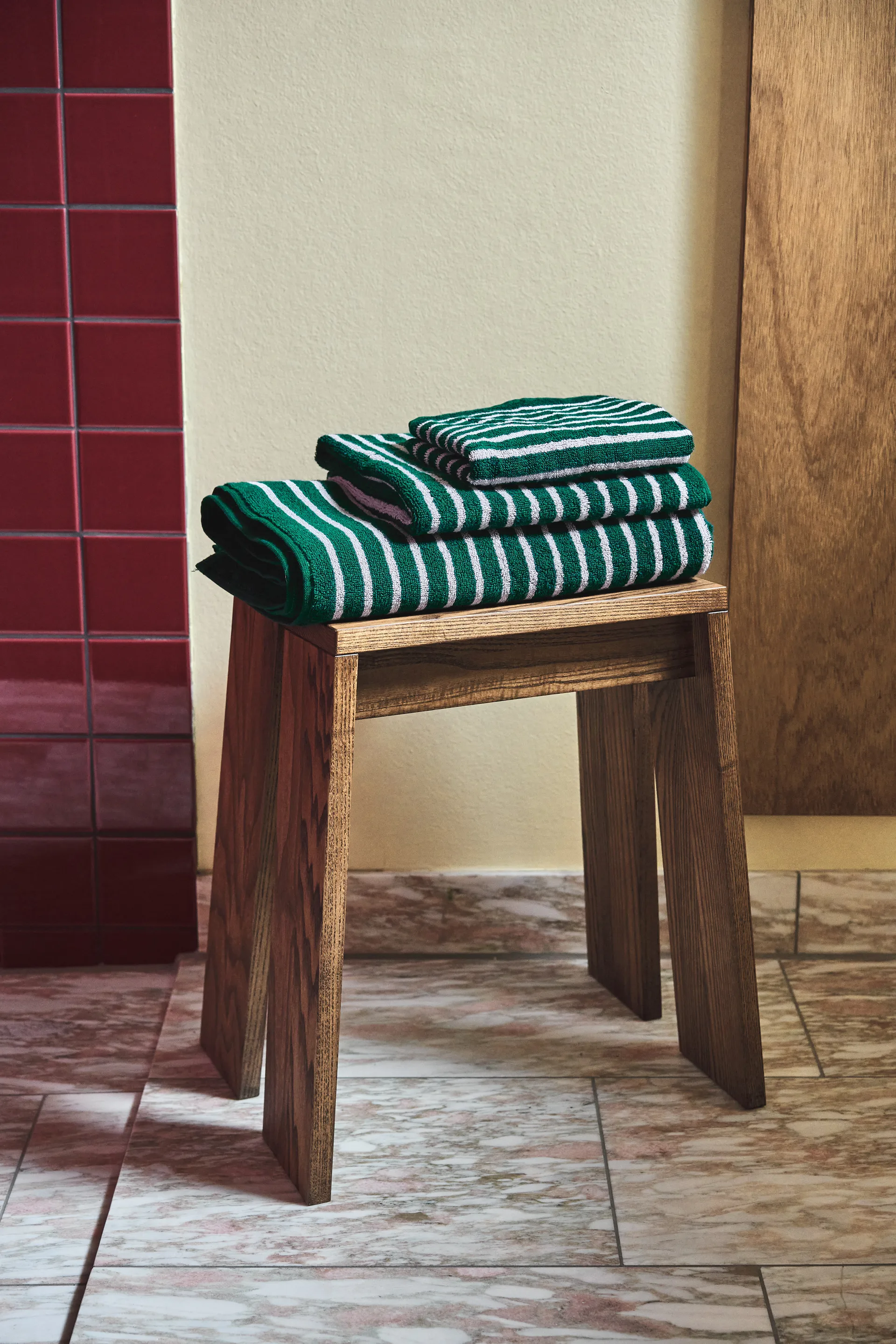 Drift badhandduk 70x140 cm, Grön-lila Scandi Living