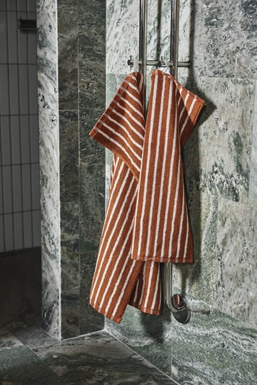 Drift handduk 30x50 cm - Brun-vit - Scandi Living