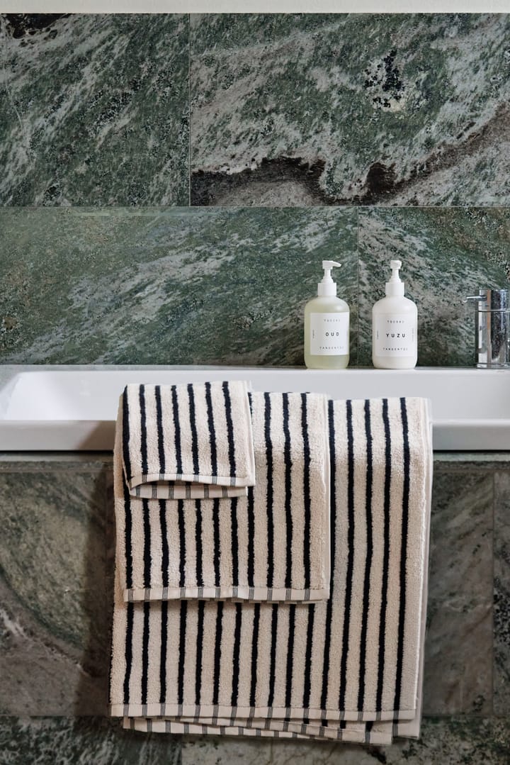 Drift handduk 50x70 cm, Vit-svart Scandi Living