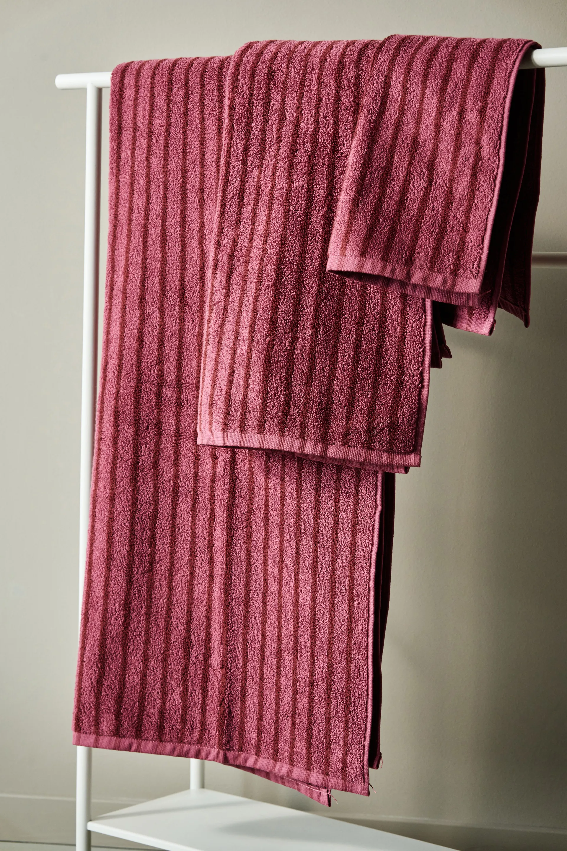 Drift handduksset 4 delar - Rosa-röd Scandi Living