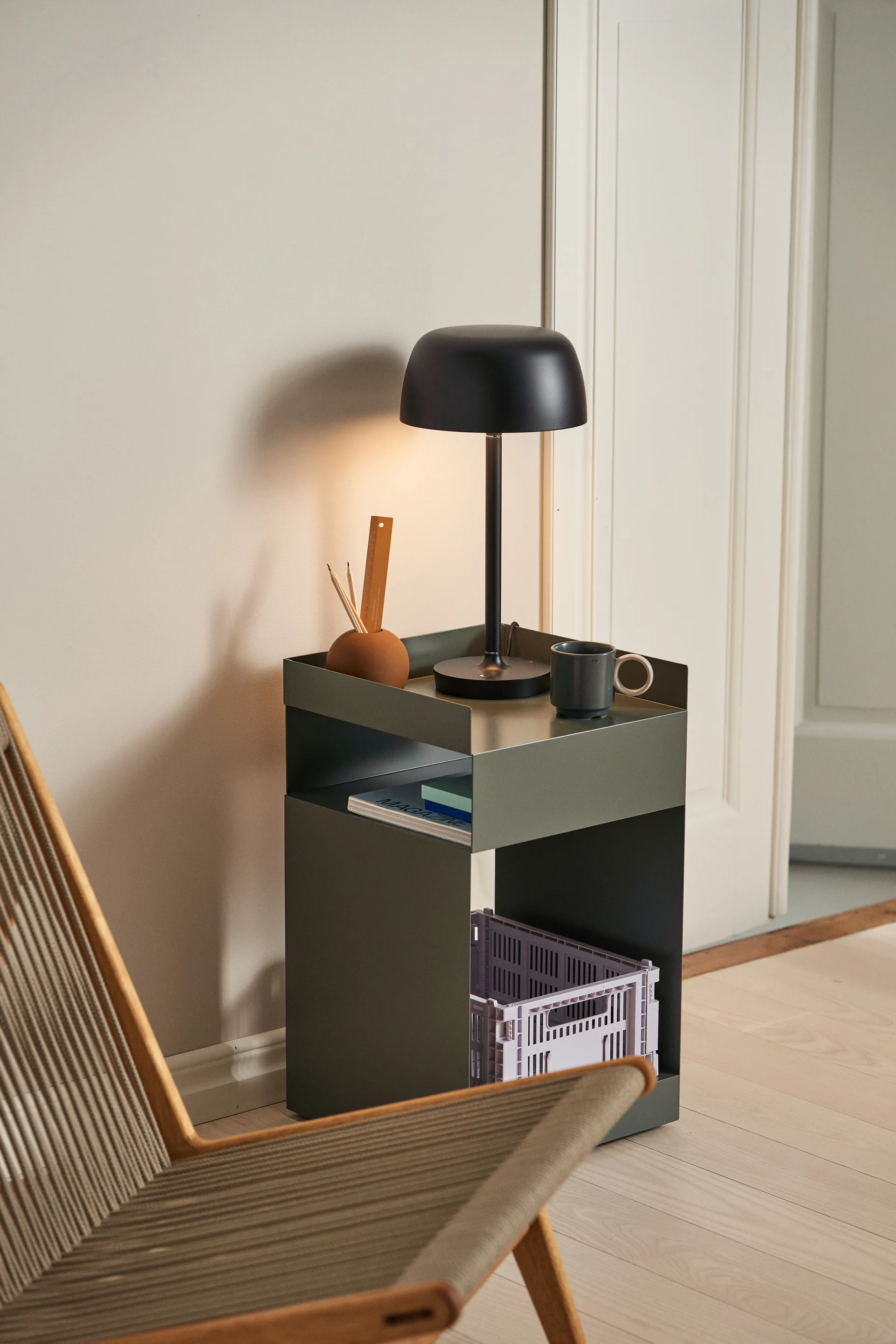 Halo bordslampa 45,5 cm, Black Scandi Living