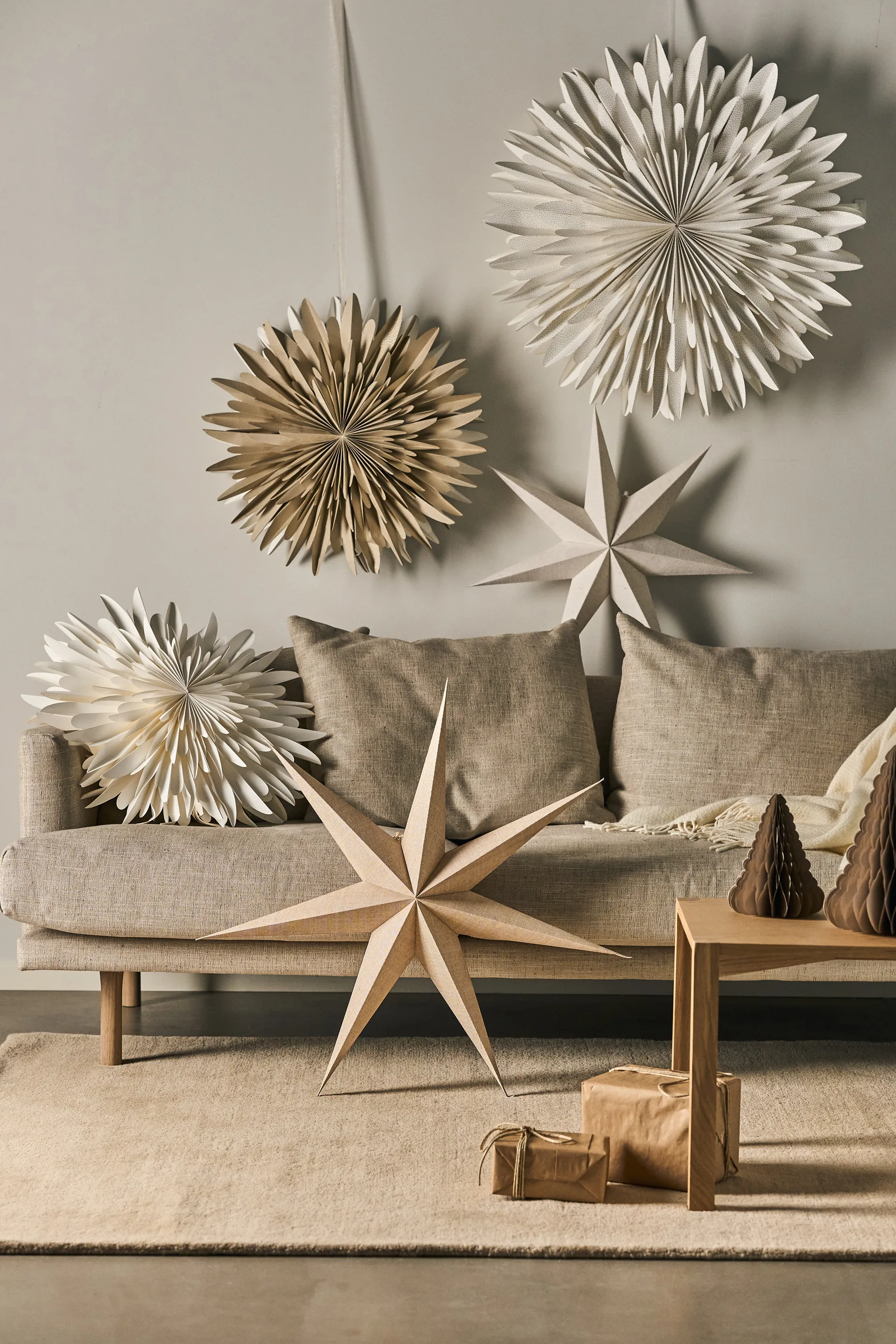Luna adventsstjärna Ø80 cm 2-pack - Vit med prickar,  Scandi Living