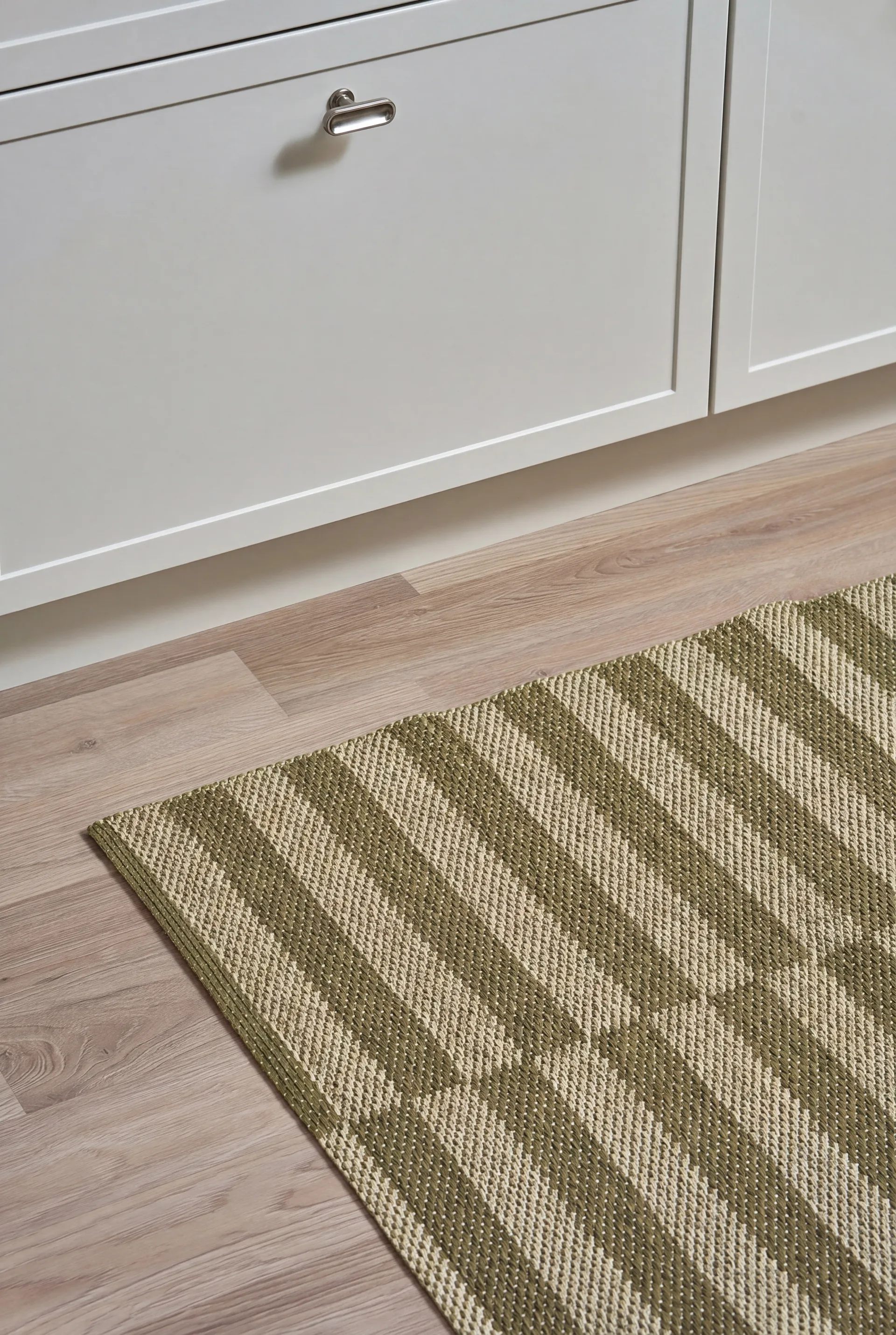 Path matta, Olive green, 200x300 cm Scandi Living