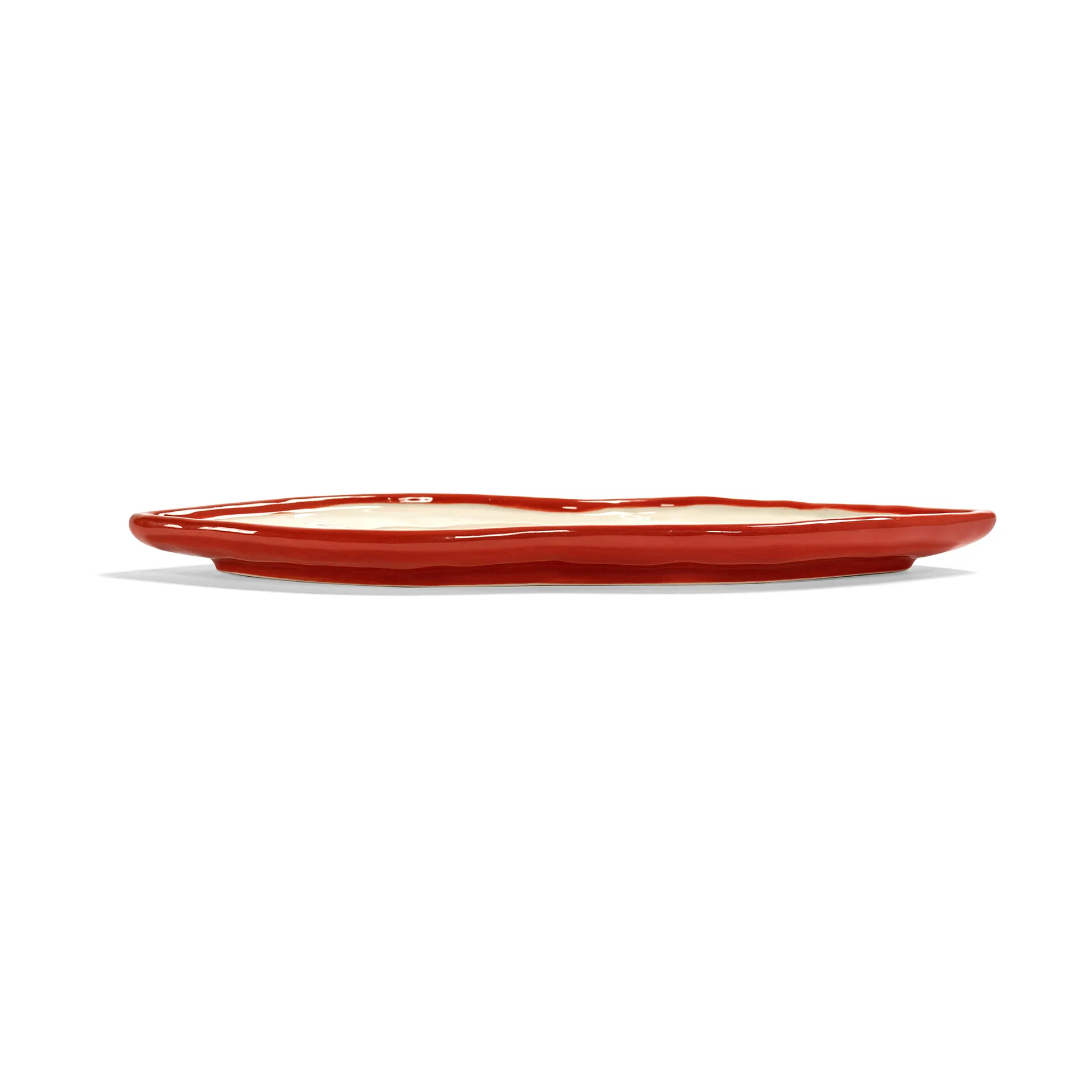 Les Objets Mouleversants bricka M, Red-white Serax