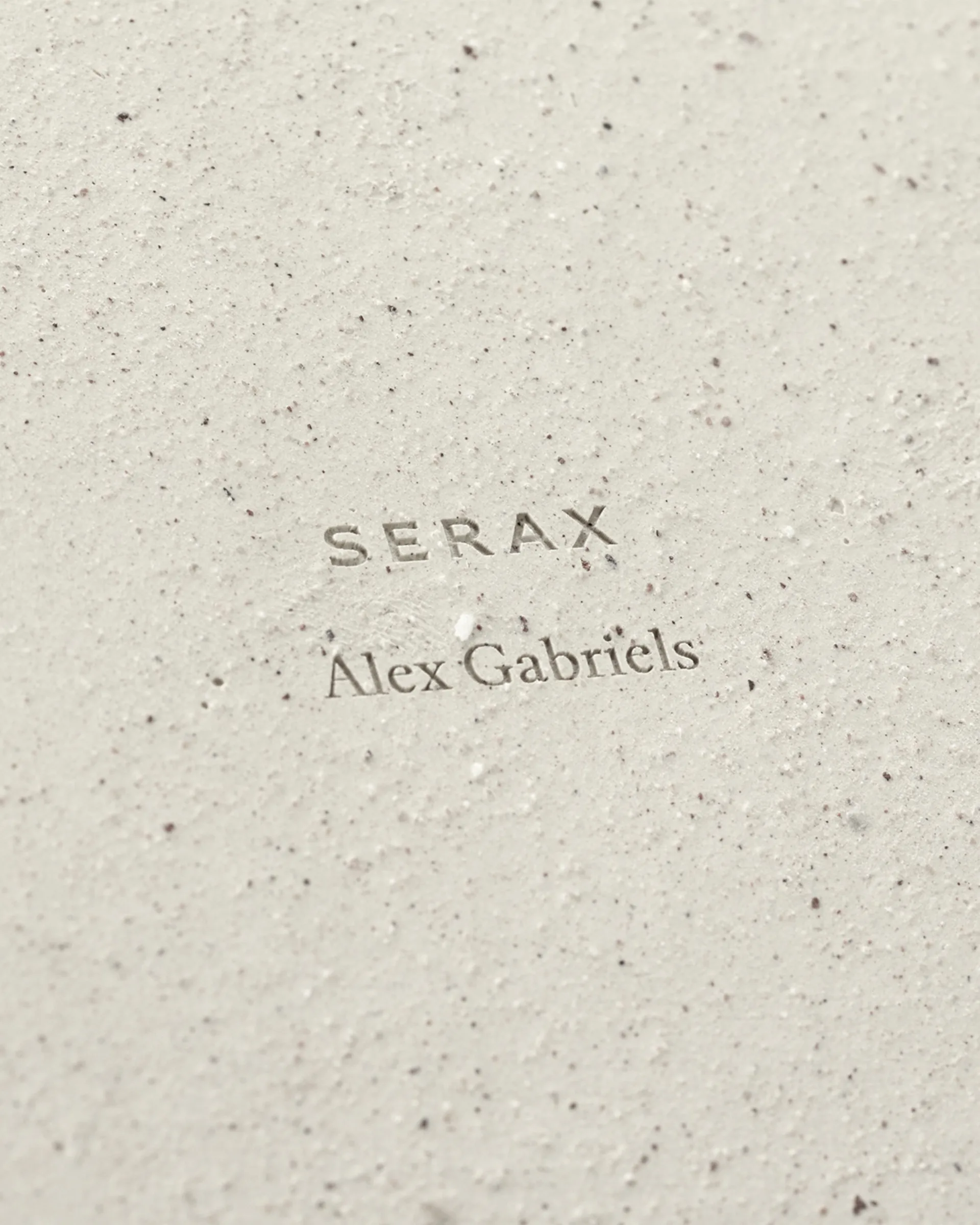 Mira ljusstake L, Beige Serax