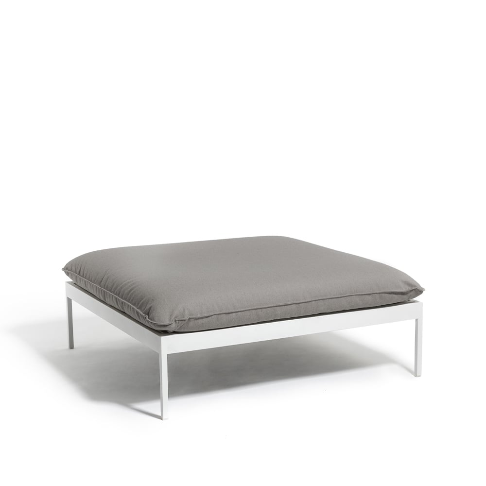 Skargaarden Bönan fotpall Fiord 551 beige, ljusgrå aluminium ram