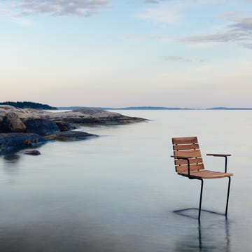 Grinda karmstol - Teak, svart stativ - Skargaarden