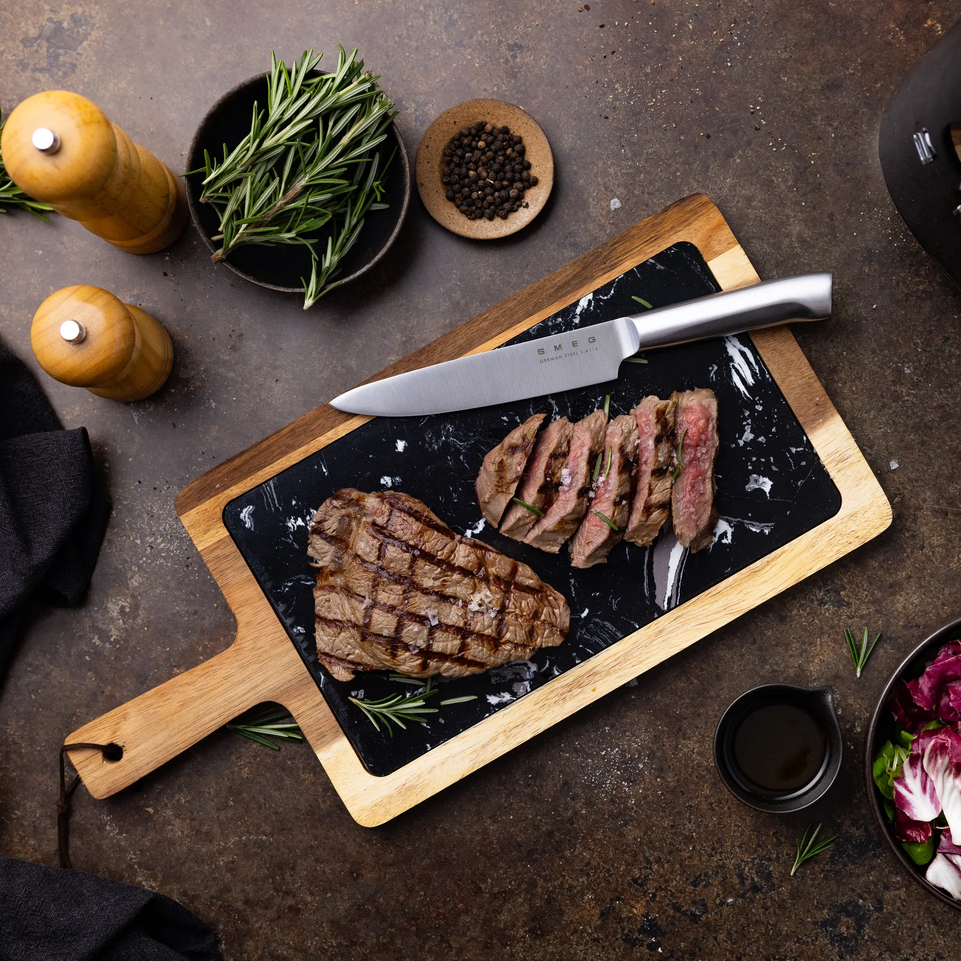 Smeg 50's Style knivset 7 delar, Black Smeg