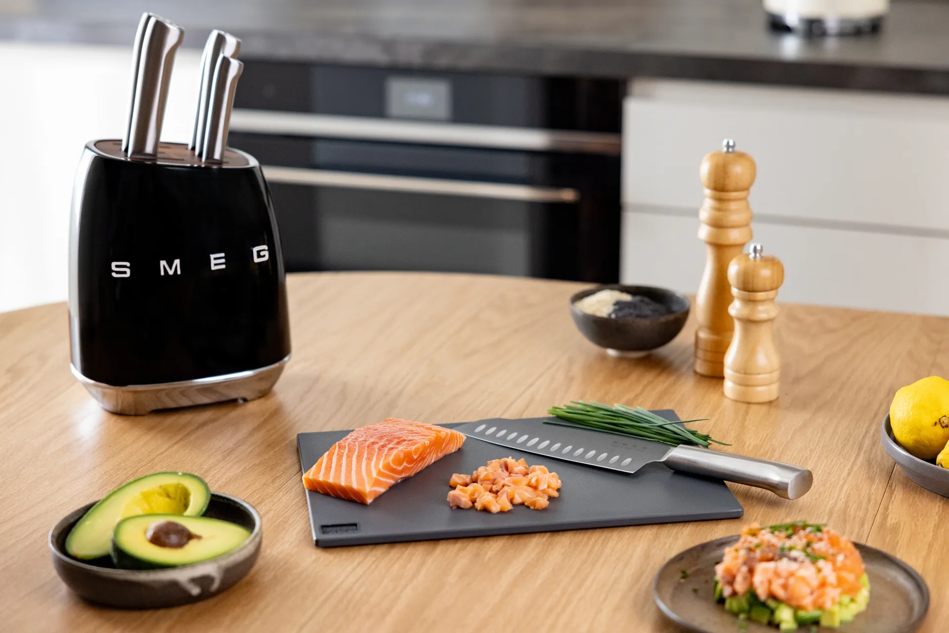 Smeg 50's Style knivset 7 delar, Black Smeg