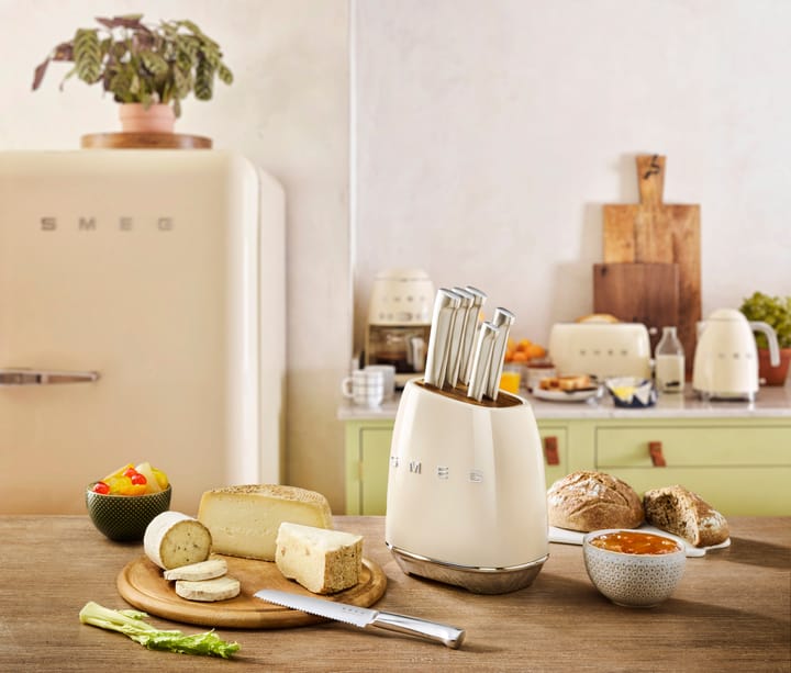 Smeg 50's Style knivset 7 delar, Creme Smeg