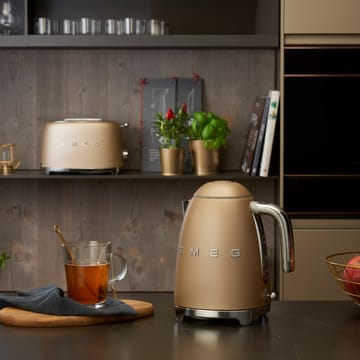 Smeg 50's Style vattenkokare 1,7 L - Champagne - Smeg