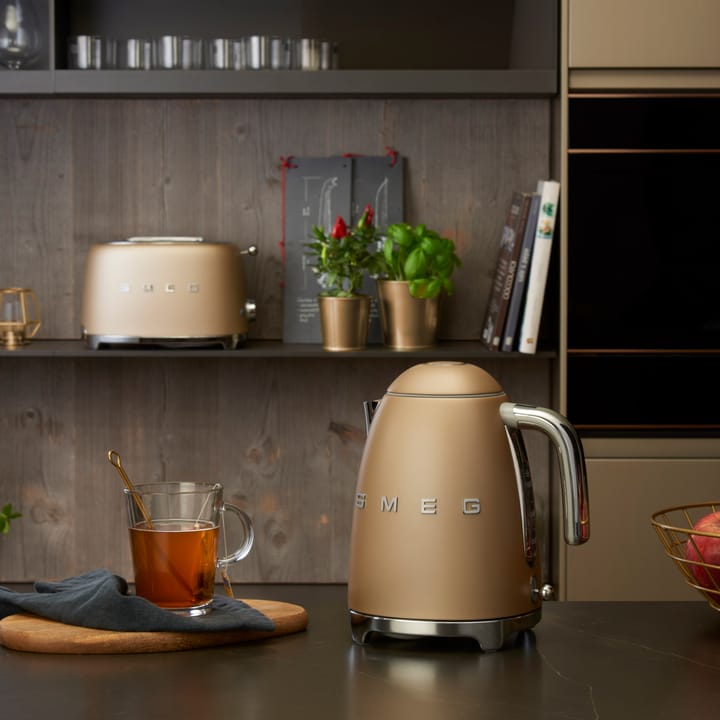 Smeg 50's Style vattenkokare 1,7 L, Champagne Smeg