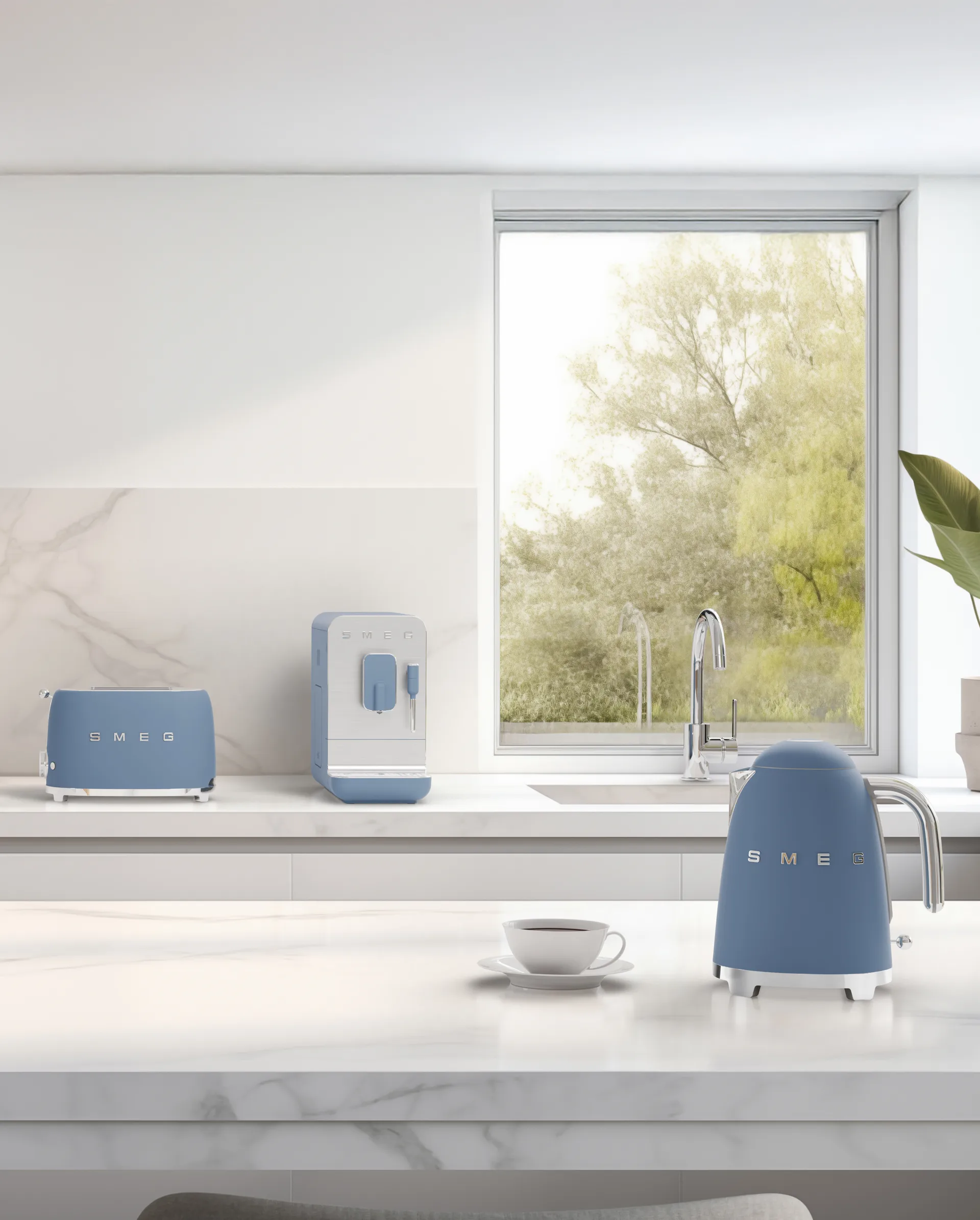 Smeg 50's Style vattenkokare 1,7 L, Storm blue Smeg