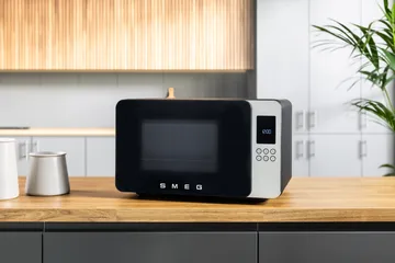 Smeg mikrovågsugn - Svart - Smeg