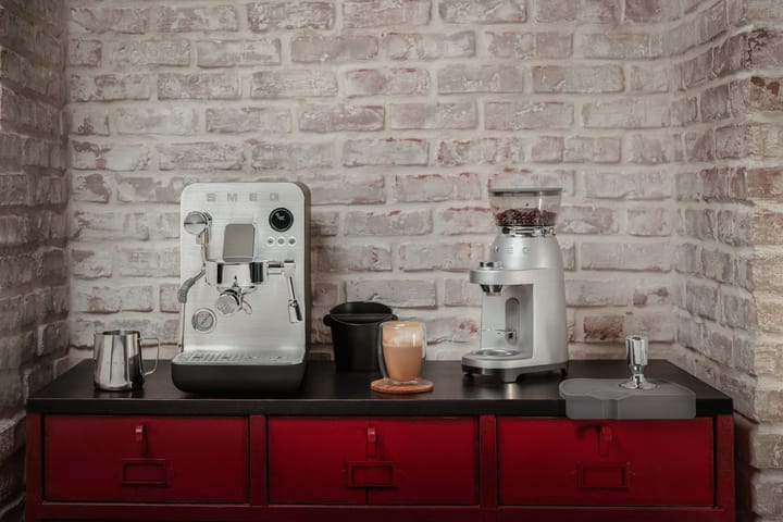 Smeg minipro espressomaskin, Black Smeg