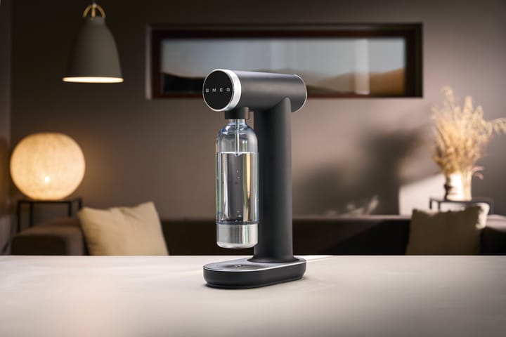 Smeg Sodamaker kolsyremaskin, Matt svart Smeg
