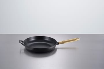 Buster & Punch stekpanna gjutjärn svart Ø28 cm - Mässinghandtag - STAUB