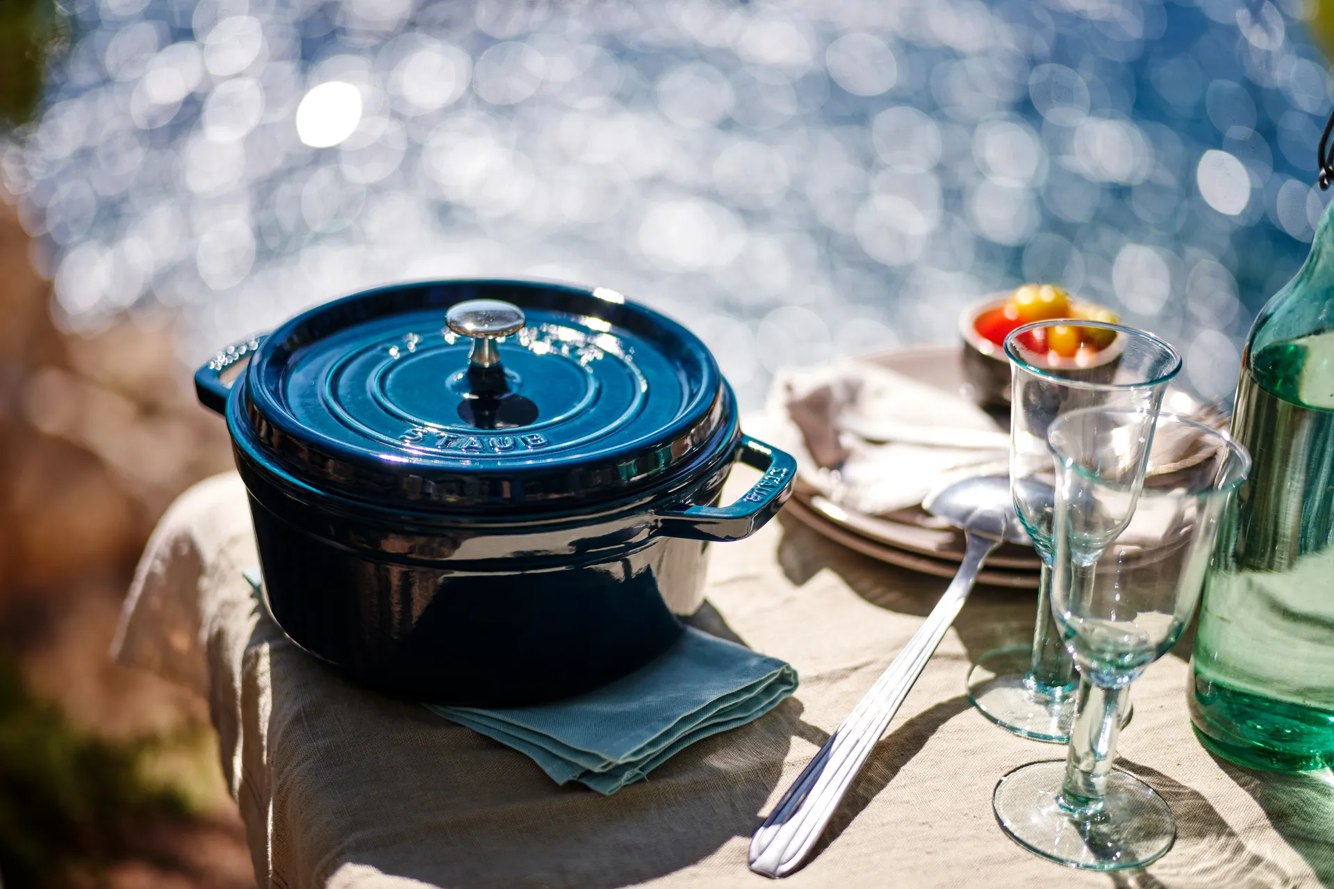 La Mer rund gryta, tre lager emalj, 6,7 l STAUB