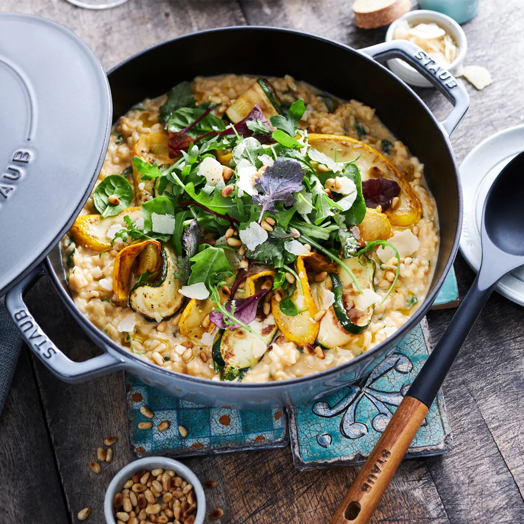 Staub Chistera traktörpanna gjutjärn Ø28 cm, White truffle STAUB