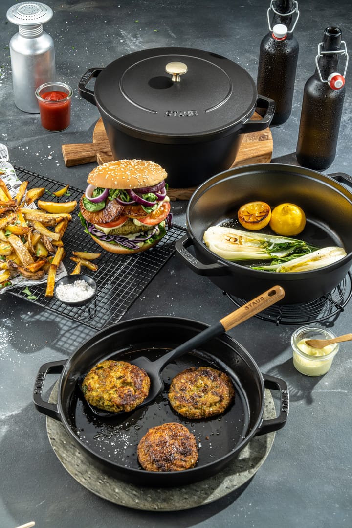 Staub Gryt & kastrullset stapelbara 5 delar, Svart STAUB
