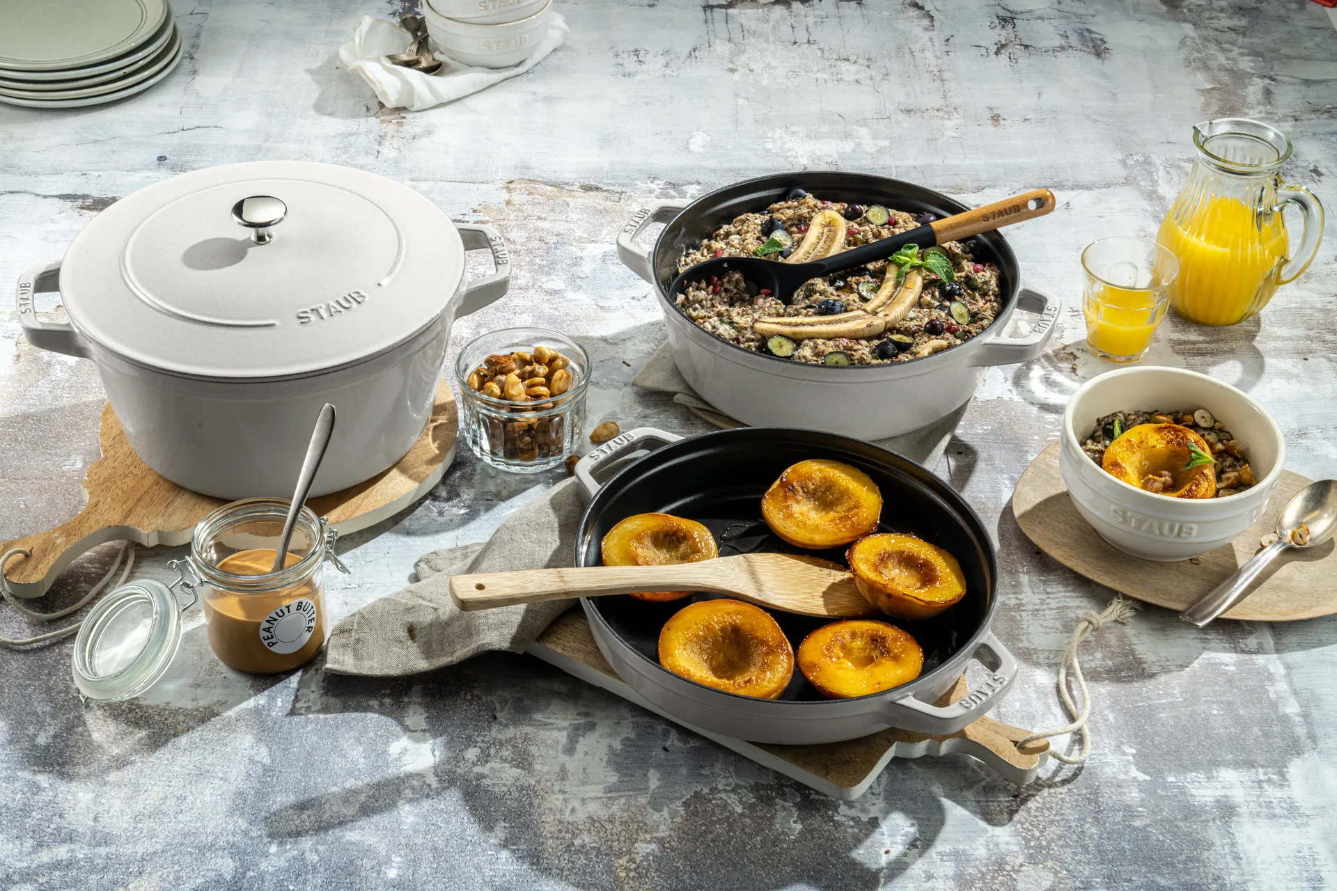 Staub Gryt & kastrullset stapelbara 5 delar, White truffle STAUB