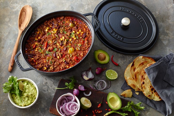 Staub La Cocotte oval gryta gjutjärn 3,2 L, Svart STAUB