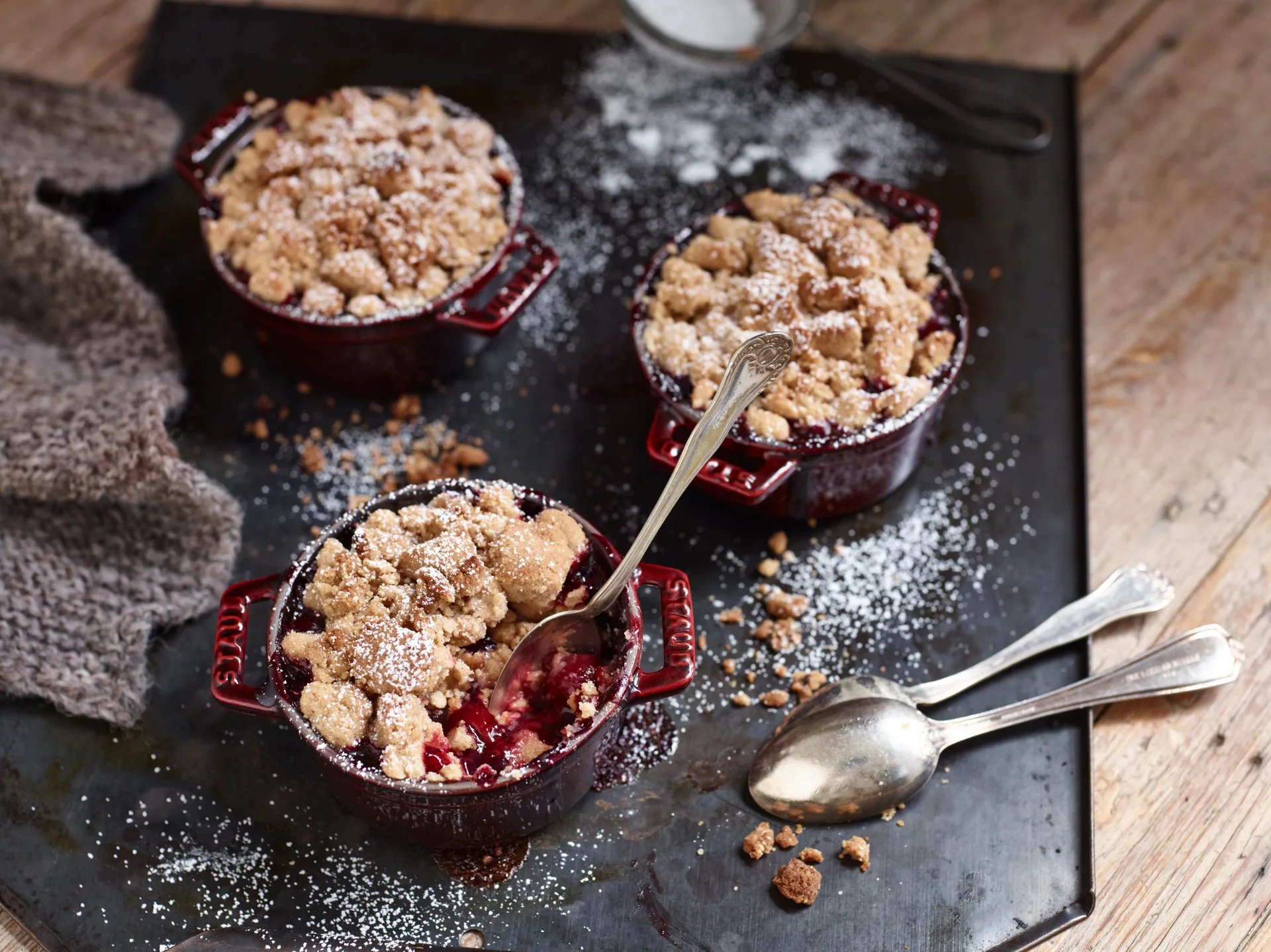 Staub La Cocotte rund gryta gjutjärn 0,25 L, Grenadinröd STAUB