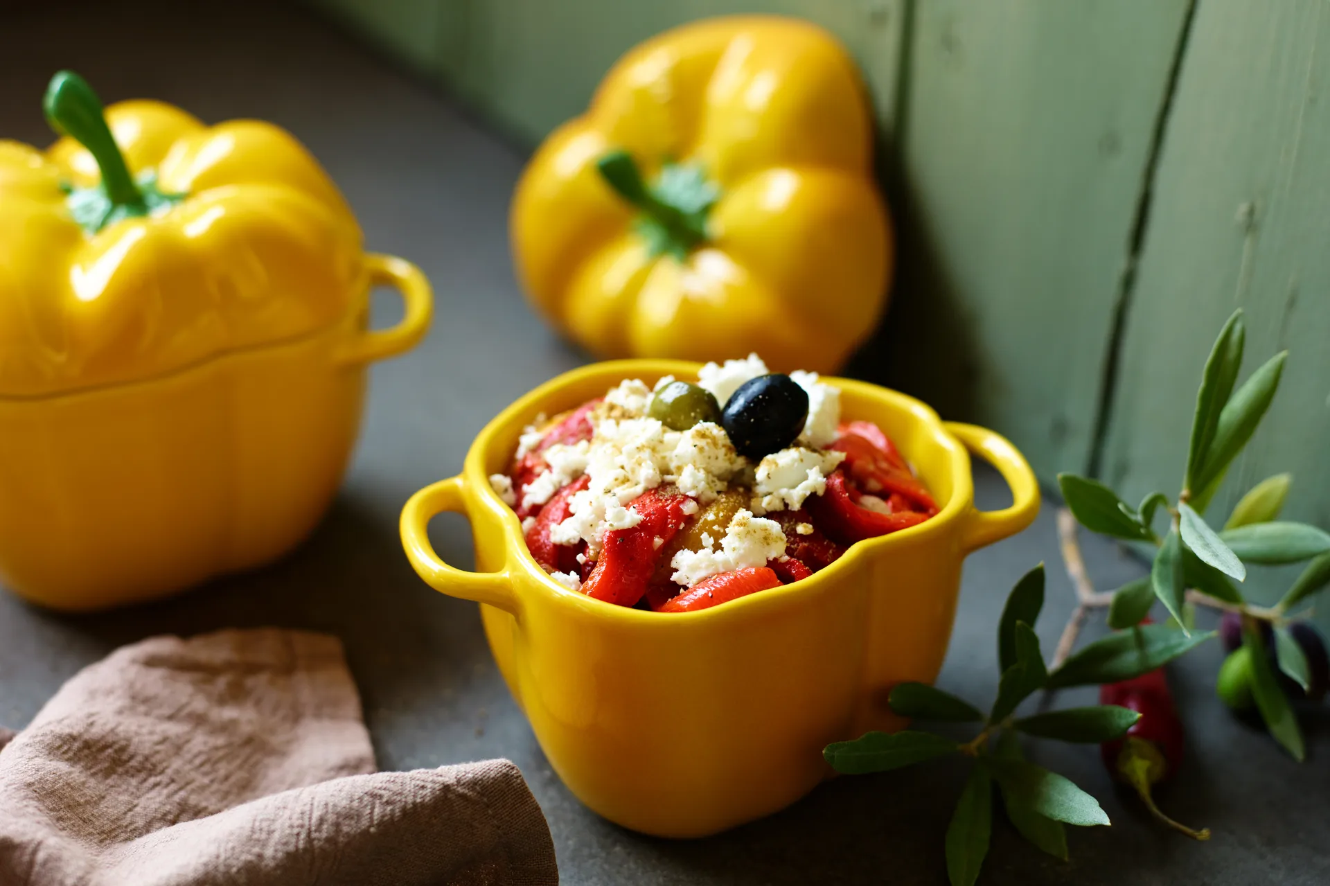 Staub mini gryta paprika 0,47 L, Gul STAUB