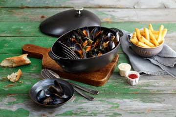 Staub musselgryta i gjutjärn 2 l - svart - STAUB