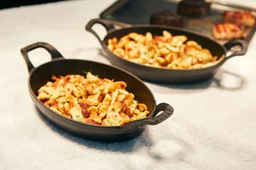 Staub oval ugnsform gjutjärn 21 cm - Svart - STAUB