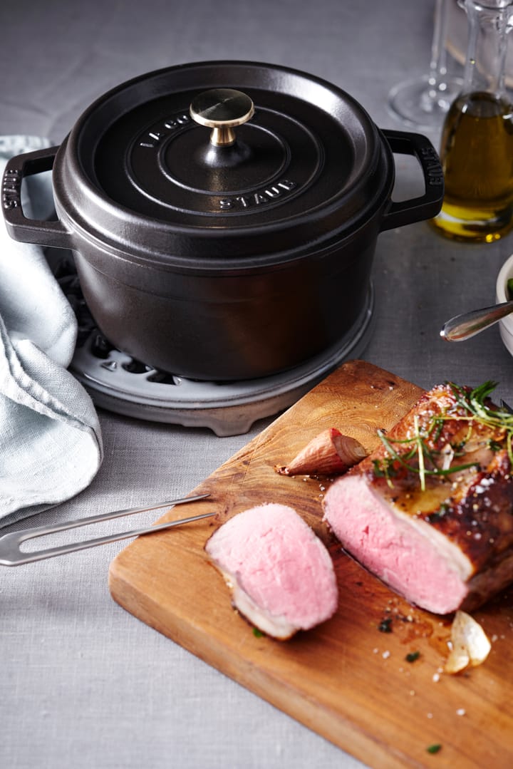 Staub rund gryta i gjutjärn 5,2 l, svart STAUB