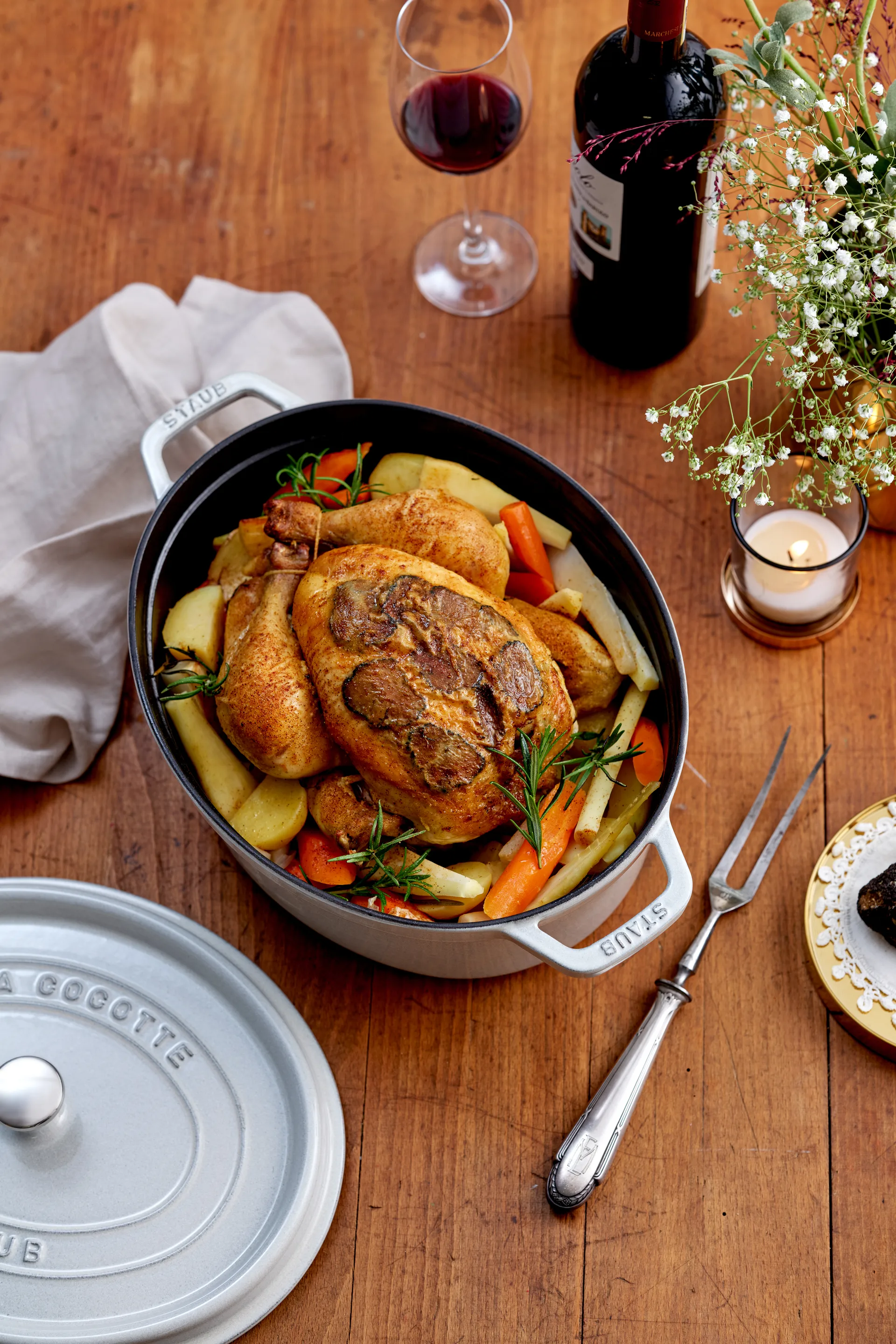 Staub White Truffle gryta oval, 5,5 l STAUB