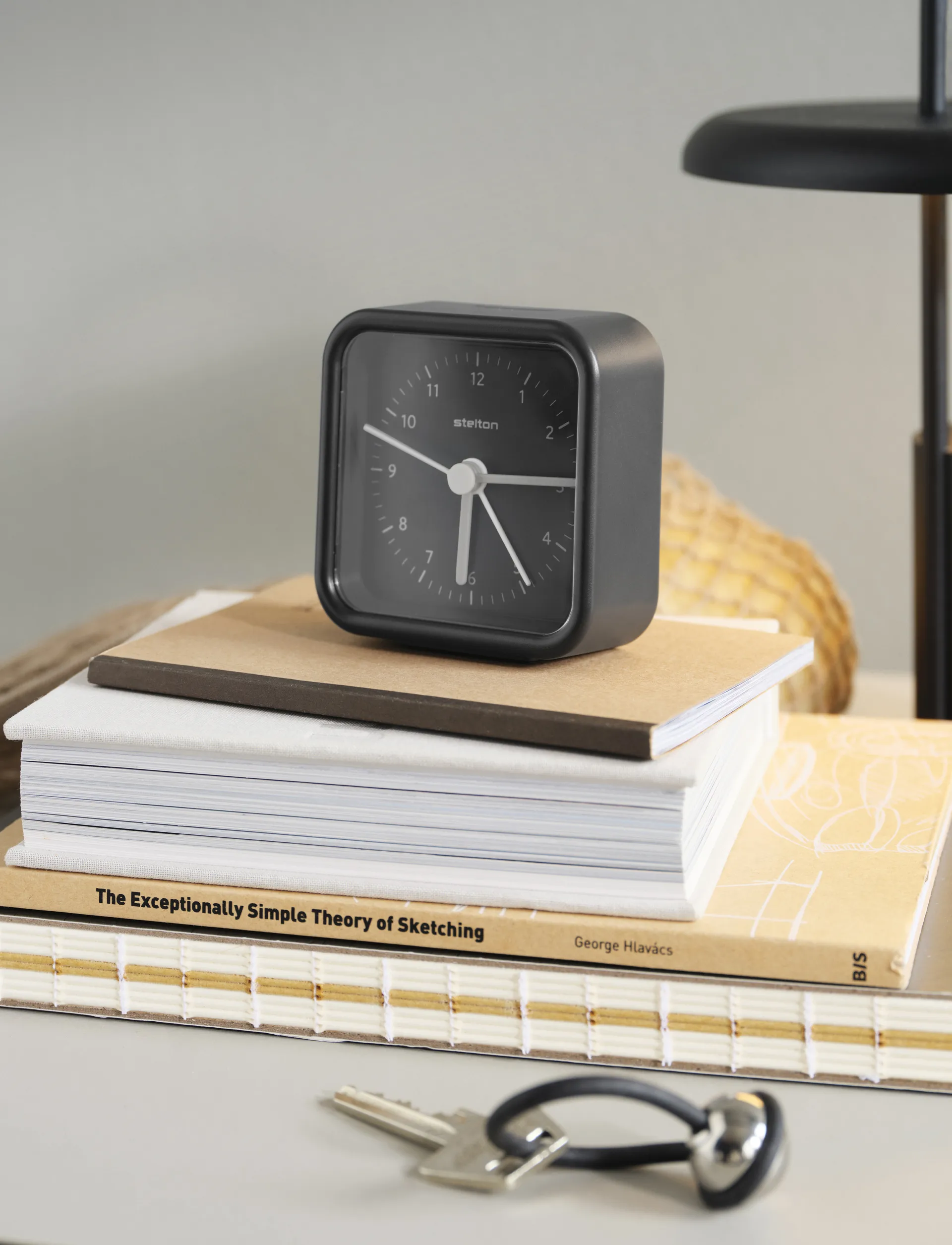 Okiru väckarklocka, Black Stelton