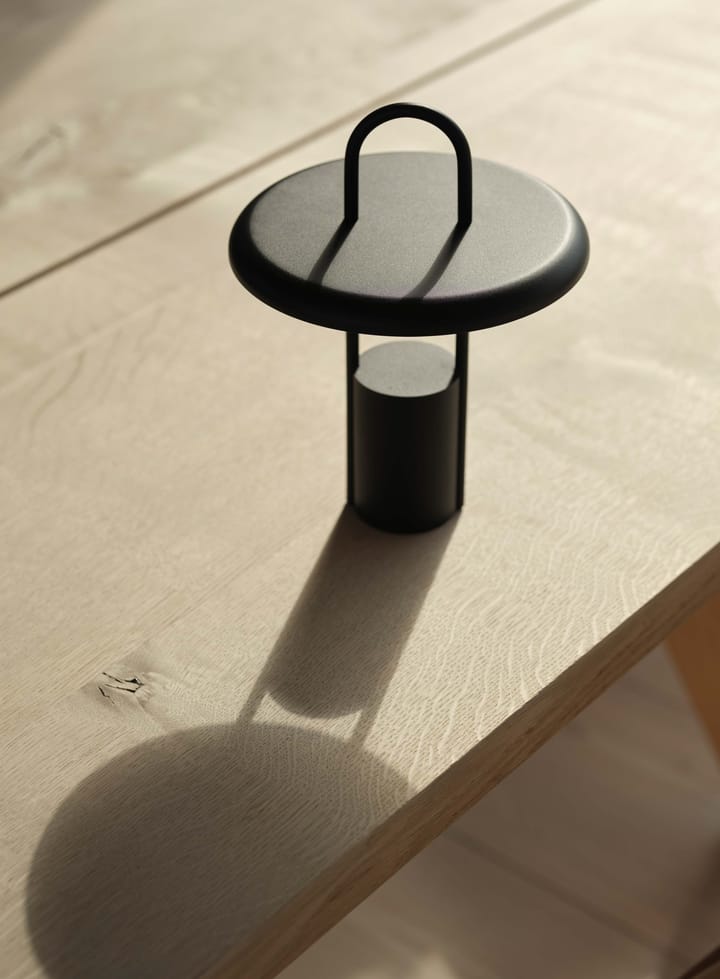 Pier LED-lampa portabel 25 cm - Black - Stelton