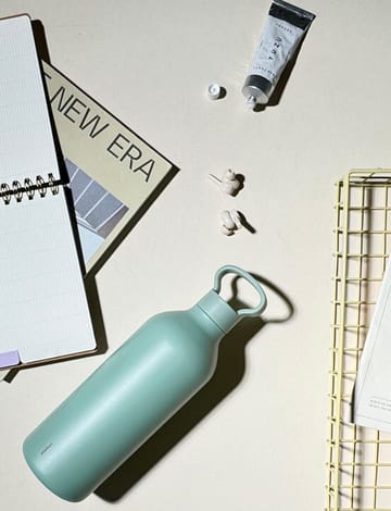 Tabi termosflaska 1 L - Dusty green - Stelton