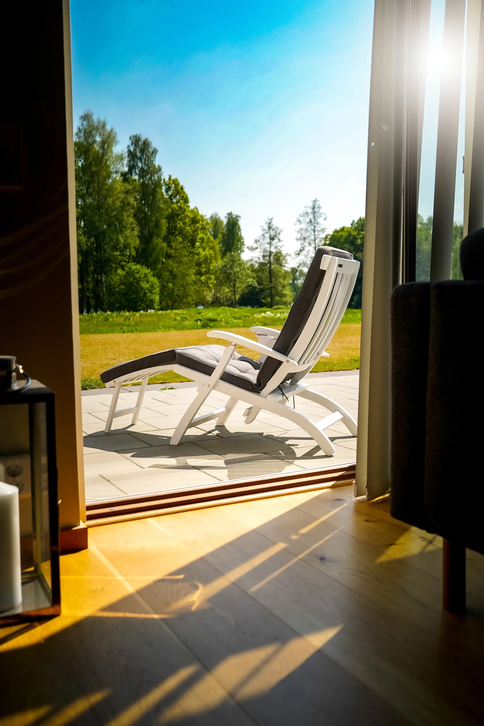 Lobby däckstol, Inkl. bricka och regnskydd Stockamöllan