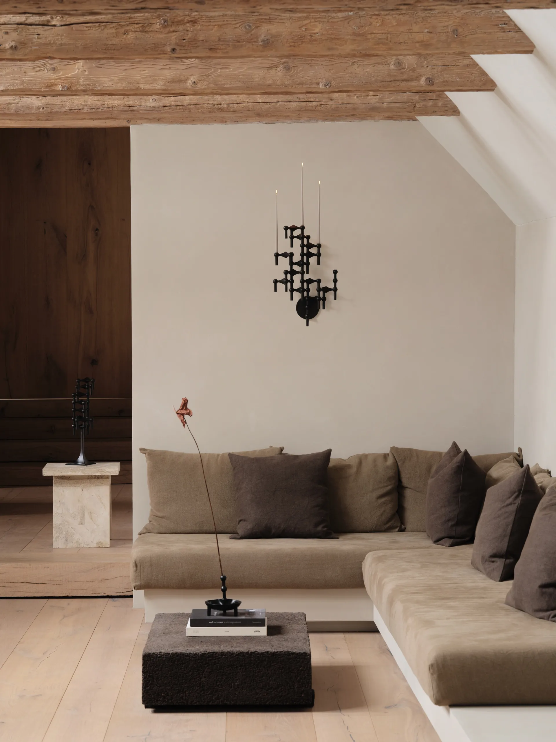 STOFF Nagel vas, Svart STOFF Nagel