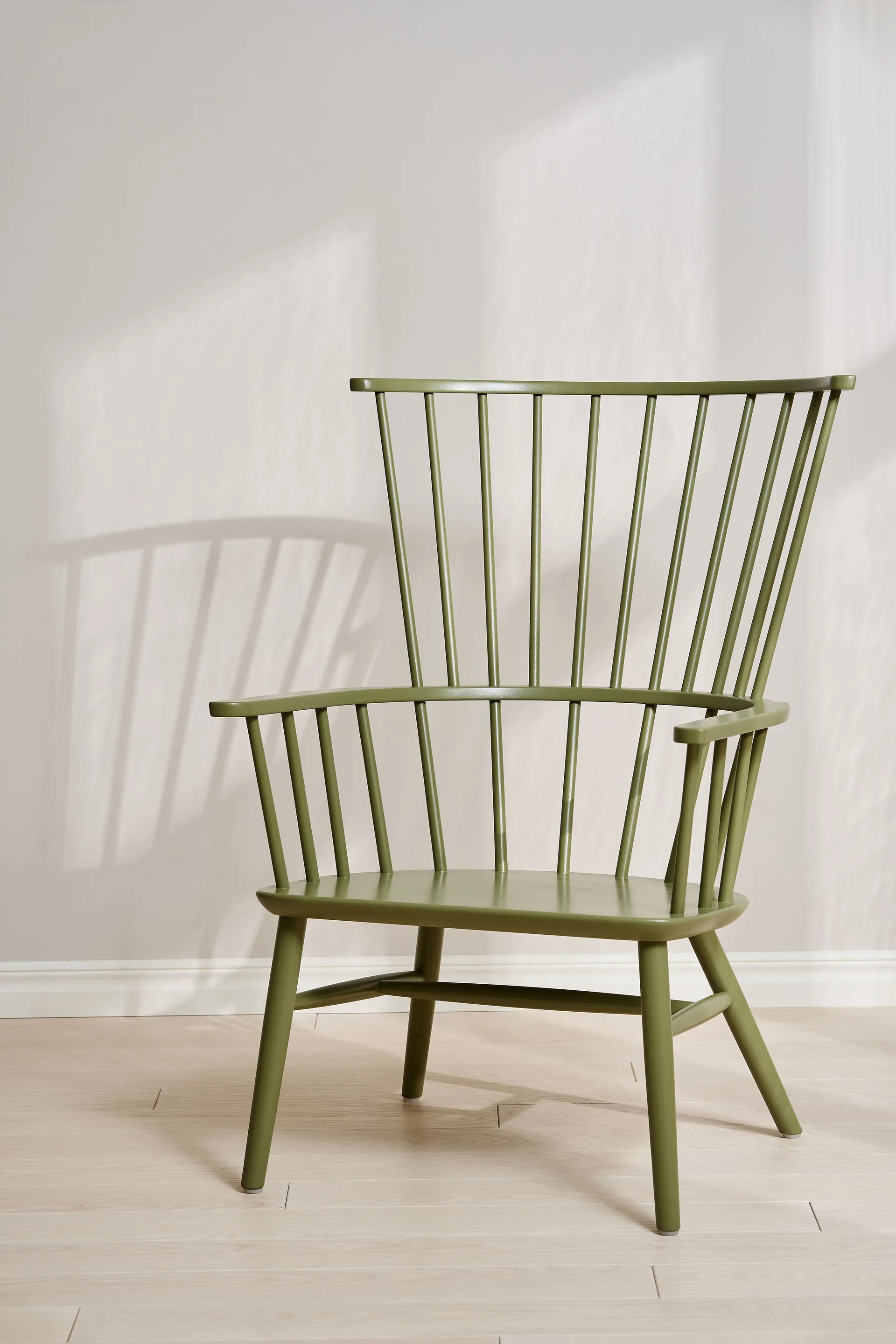 Henriette fåtölj dyna&nackkudde Olivgrön-Espresso Stolab