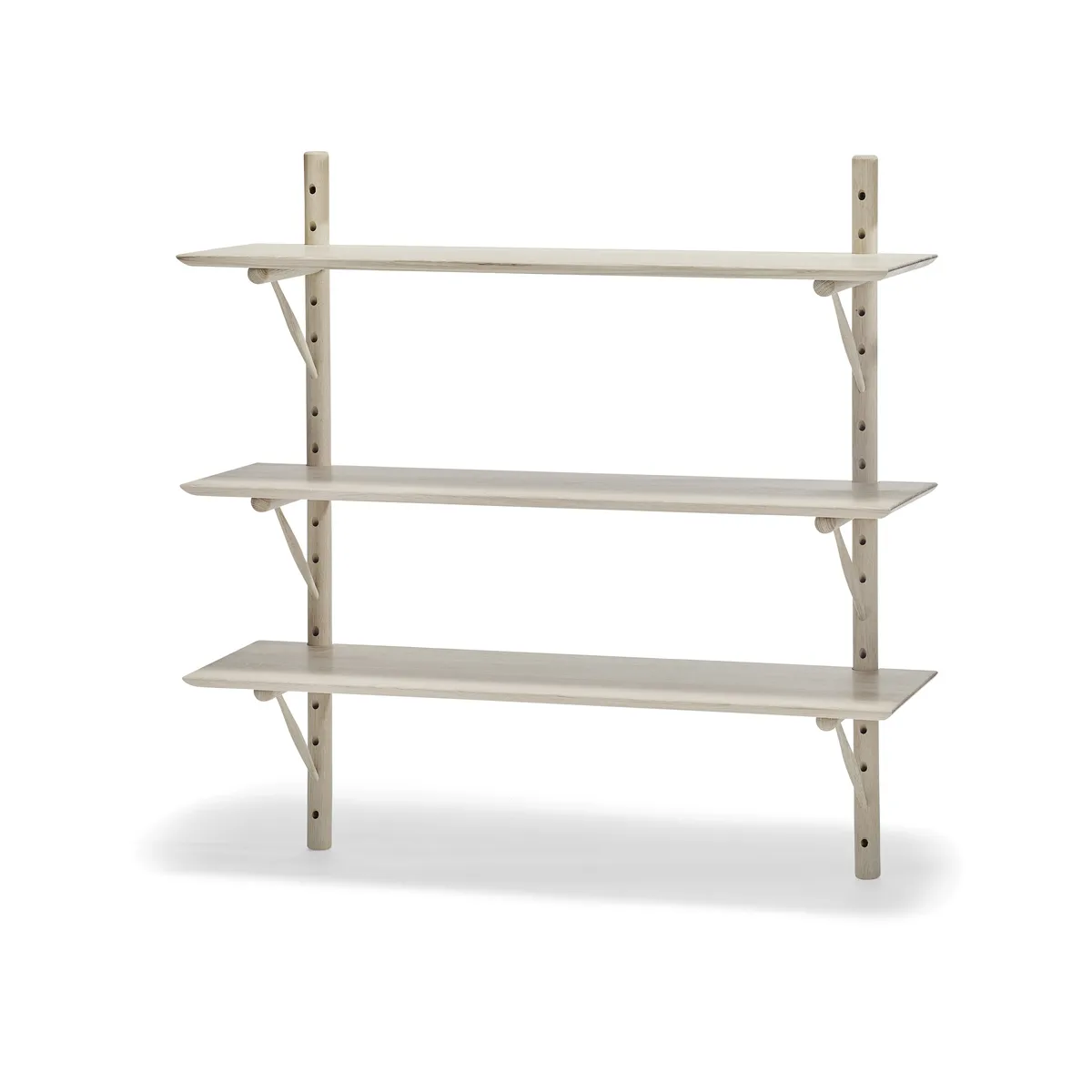 Stolab Ikon vägghylla ek vitolja, djup 28cm