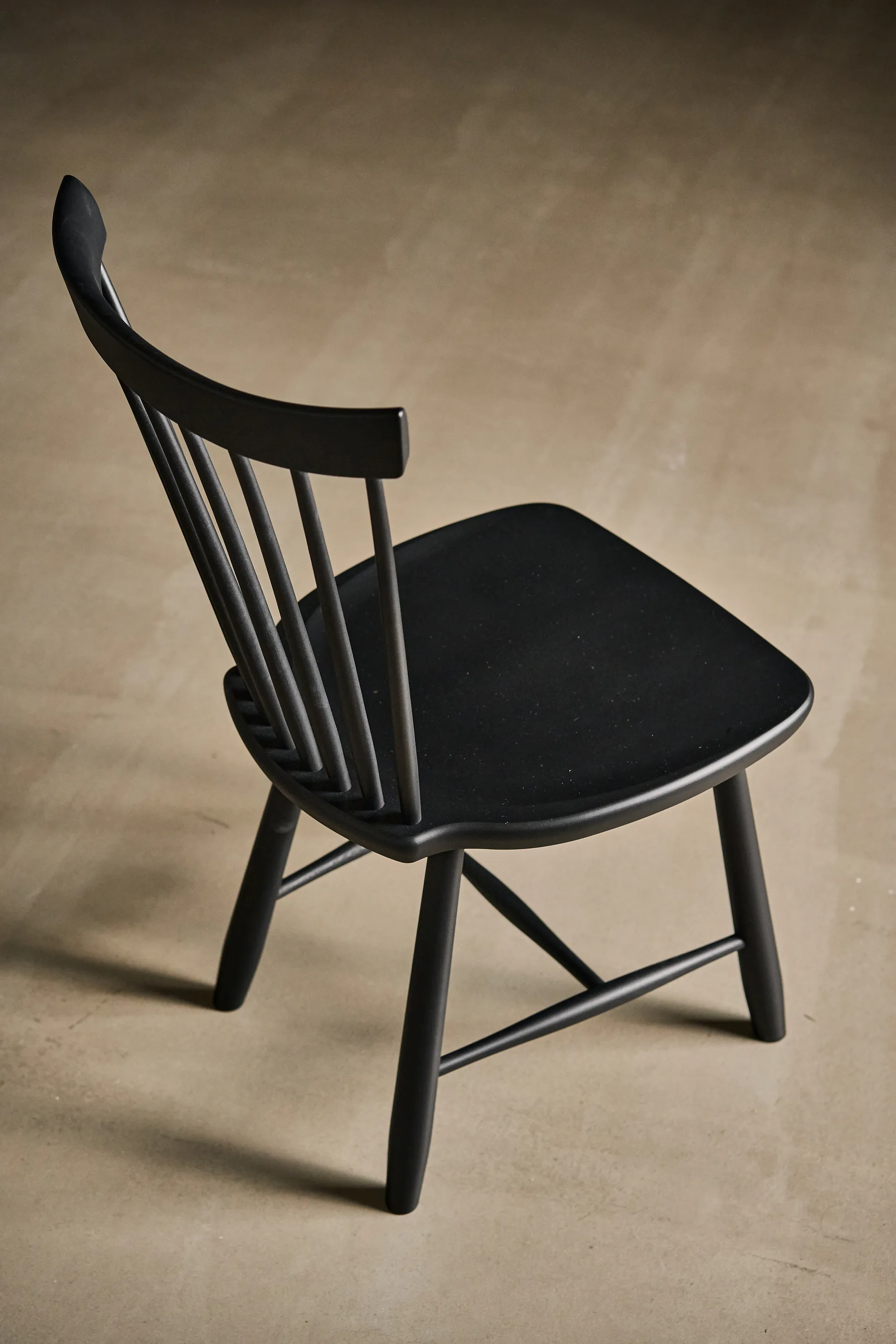 Lilla Åland Black week edition limiterad utgåva, Mattsvart Stolab