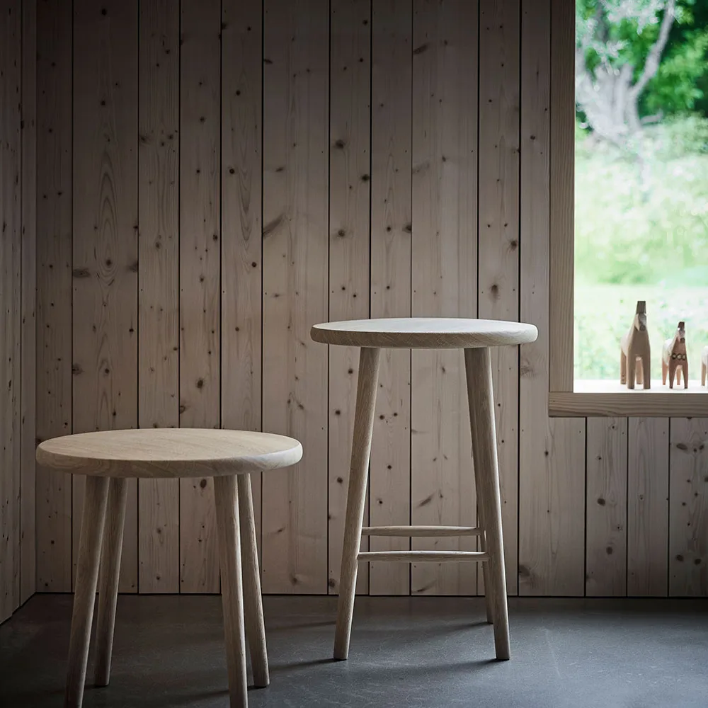 Miss Button pall, Oljad ek, låg Stolab