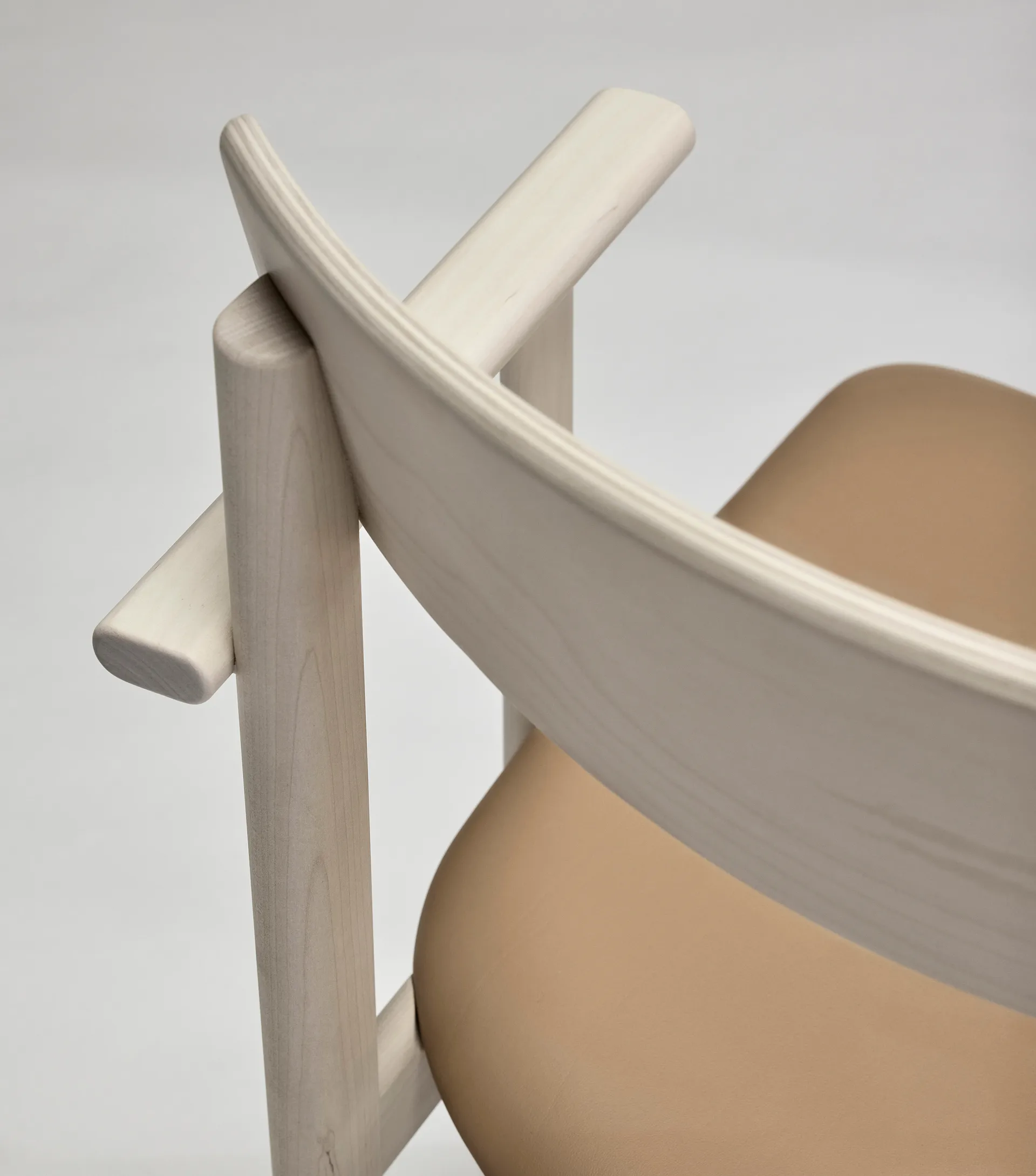 Pal karmstol, Björk ljus mattlack-Elmosoft 22030 Stolab