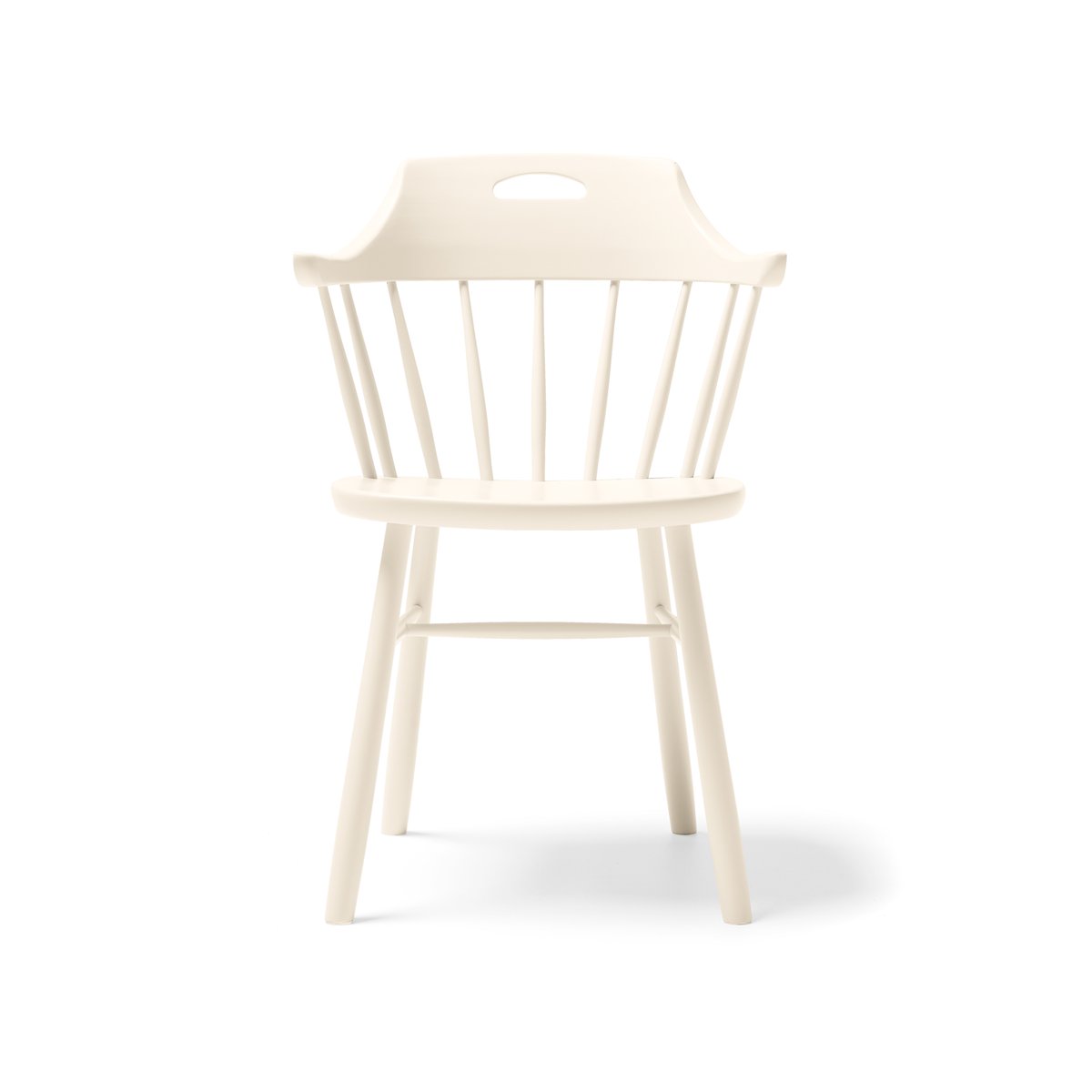 Stolab Småland Bistro karmstol Creme vit 49 | Skandinavisk Design | Stolar | Vit