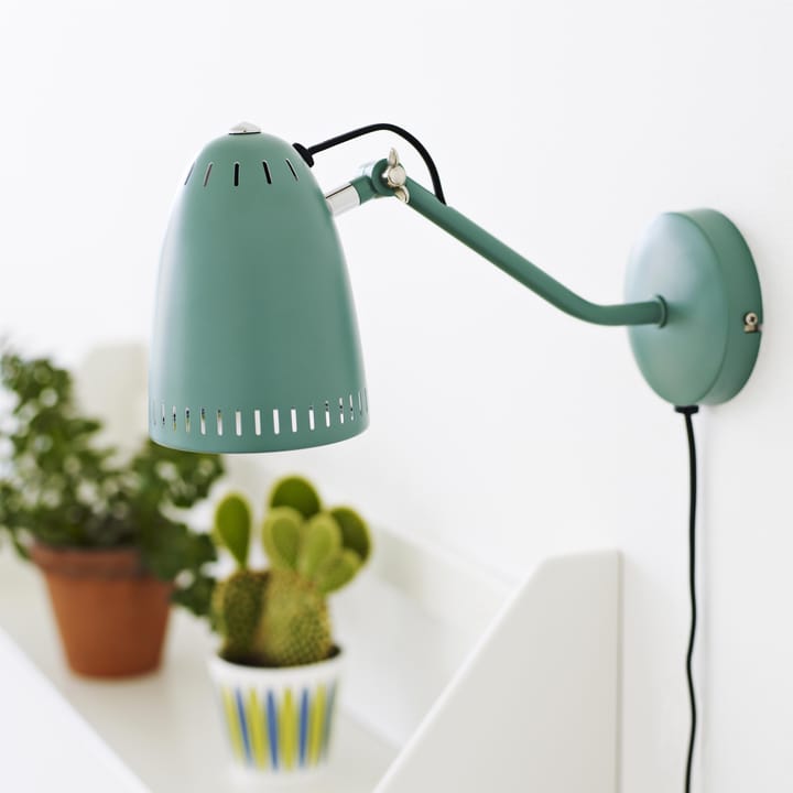 Dynamo vägglampa - matt duck green (grön) - Superliving