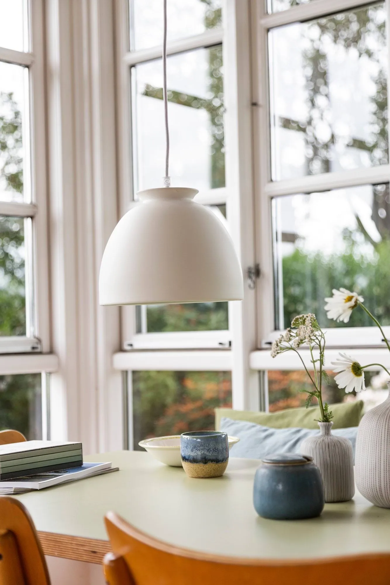 Superliving Bloom taklampa, Whisper White Superliving