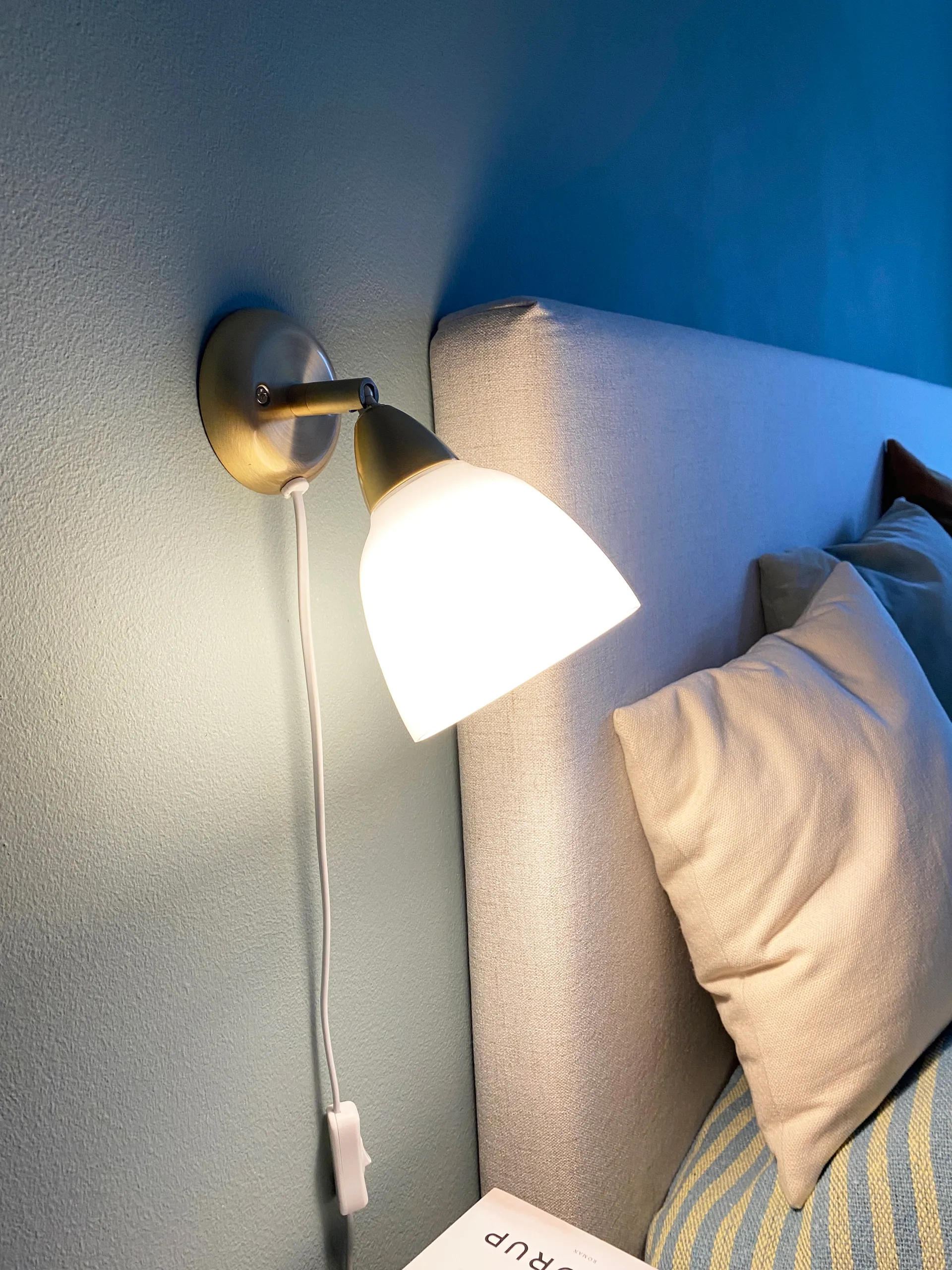 Urban short vägglampa, Brushed Brass Superliving