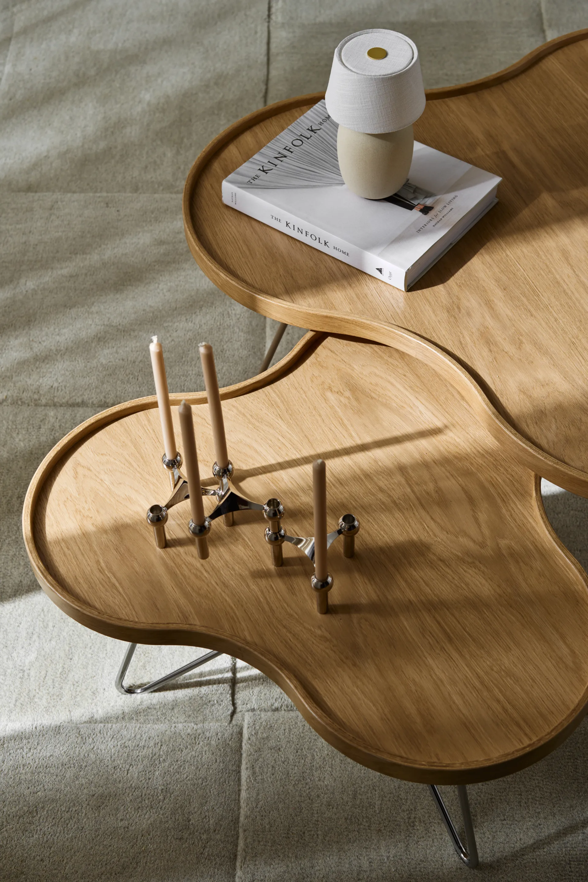 Flower mono bord 62x66 cm, H39cm-ek natur-krom Swedese