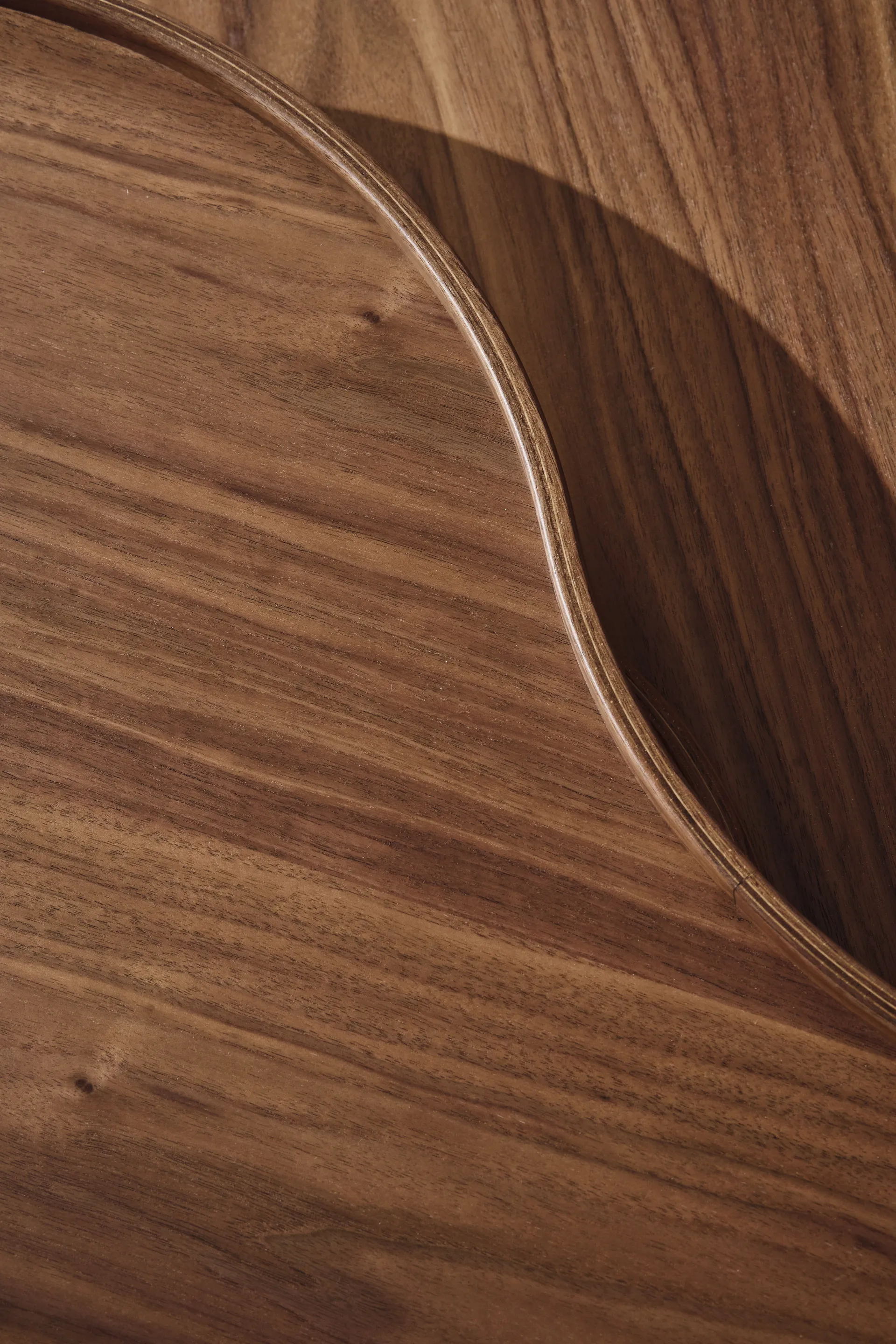 Flower mono bord Special Edition 107x114 cm, H39 cm-lackad valnöt-kromad stål Swedese