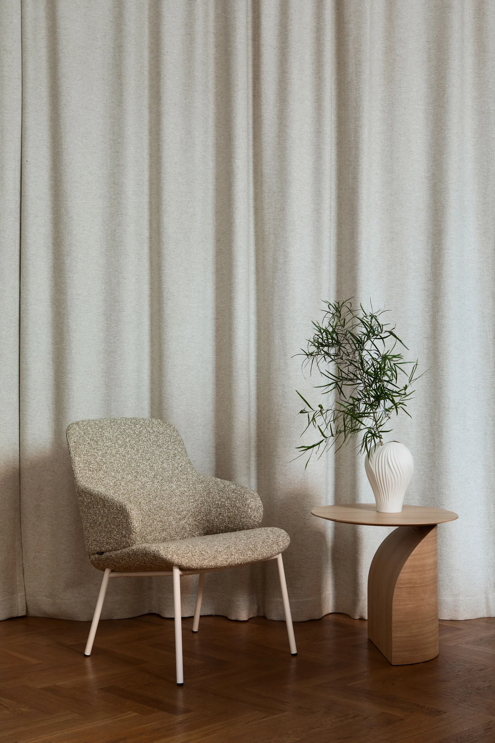 Savoa bord H50 cm, Ek oljad Swedese