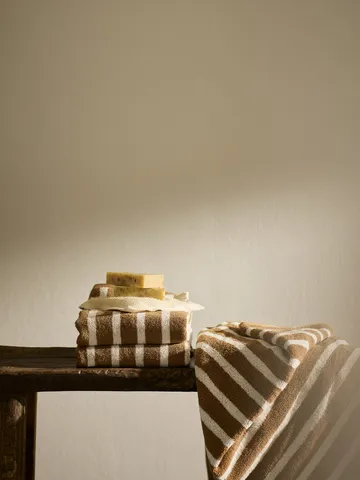 Bonnie badlakan 70x140 cm - Brown - Tell Me More